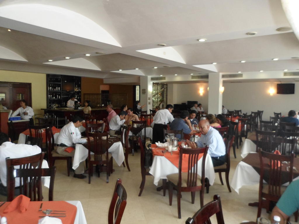 Hotel Poza Rica Inn Esterno foto