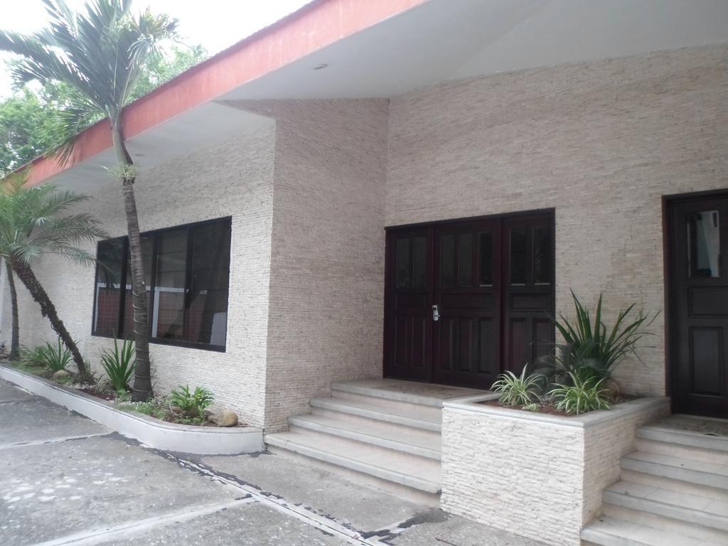 Hotel Poza Rica Inn Esterno foto